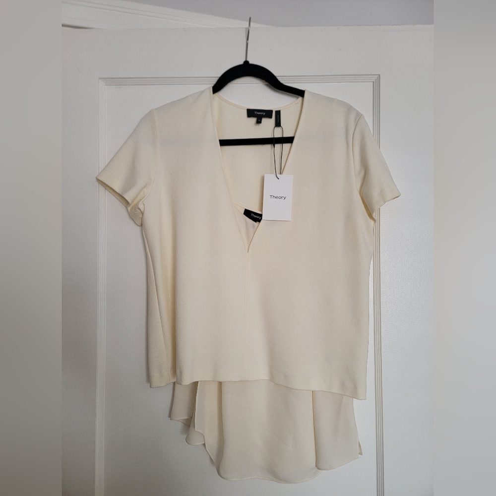 NWT THEORY 2-Piece Cream Short Sleeve Top with Tank Medium